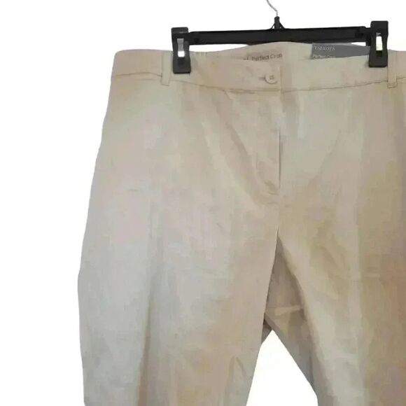 Talbots Women's Stone Ivory Cotton/Spandex Slim Leg Crop Length Sits at Waist Pe - Picture 4 of 14